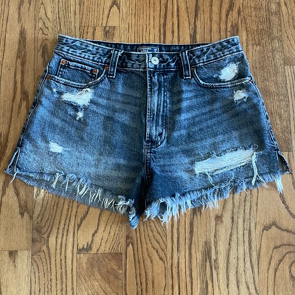 Abercrombie & Fitch Annie High Rise Shorts